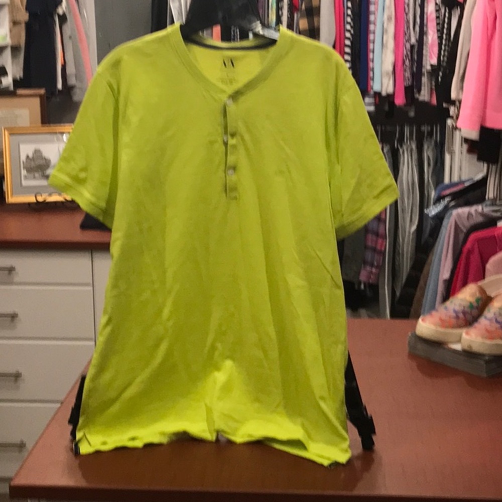 Armani Exchange T Shirt. Large. Green. Brand new. Never worn